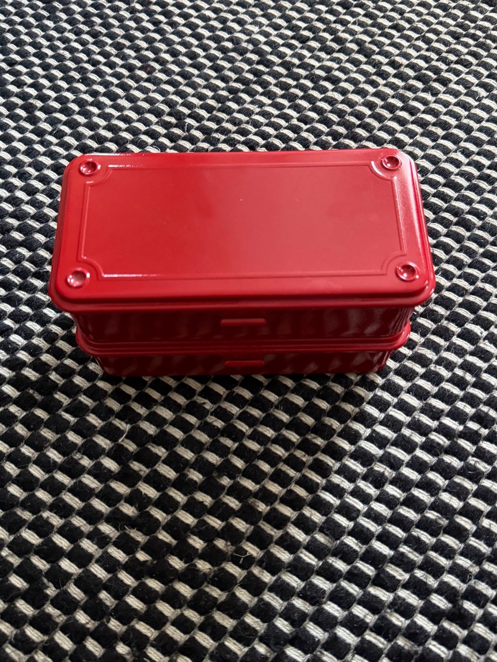 TOYO Red Metal Storage Tins - Compact Organizers - Picture 4 of 5